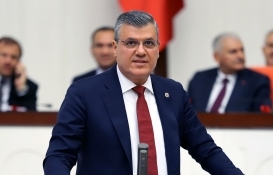 Ayhan Barut'tan Yürüyen Köşk'ün millet bahçesi yapılacak olmasına tepki!