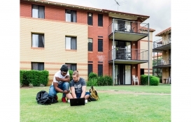 Avustralya'da inşaat halindeki üniversite binasının çatısı çöktü!