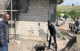 Adıyaman Emniyet Müdürü'nden inşaat işçilerine yardım!