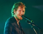 Ed Sheeran, İngiltere'den köy satın aldı!
