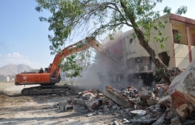 Elbistan’da 3 gazinonun yıkımı tamamlandı!