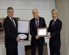 Akhisar İlçe Milli Eğitim Müdürü, Graniser'e teşekkür plaketi verdi!