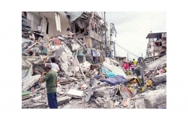 Yalova'daki hasarlı binalara makyaj mı yapıldı?