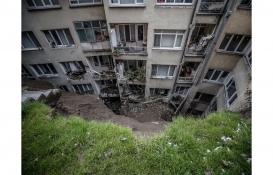 Bursa'da heyelan nedeniyle 7 binadaki 60'a yakın daire boşaltıldı!