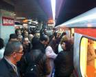 Sincan-Batıkent metrosunda izdiham yaşanıyor!
