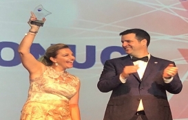 Evrim Kırmızıtaş'a Antalya'da 2 ödül birden!