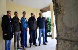 Adana'da komşularına sinirlenen vatandaş binaya çürük raporu aldırdı!