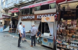 Kirasını ödeyemeyen Şampiyon Kokoreç Beyoğlu'na veda etti!