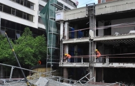 İsrail güçleri Batı Şeria'da Filistinlilere ait bir evi yıktı!