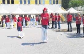 Keller Williams’tan Cemil Atlas Ortaokulu'na bilgisayar sınıfı!