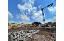 Osmaniye'de 4 bin, Adana'da 1682 deprem konutunun inşaat tam gaz!