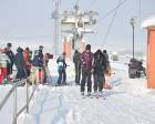 Güzaldağ Kayak Merkezi, kayakseverlerin akınına uğradı!