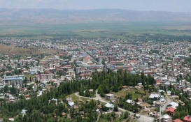 Muş Merkez'de 16.4 milyon TL'ye satılık vali konağı!