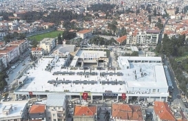 7 ay önce açılan Buca Çarşı atıl halde duruyor!