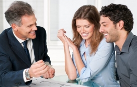 Emlakçılar için eğitim şartı getirildi!