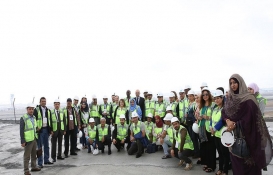 Arap gazeteciler İstanbul Yeni Havalimanı'nı gezdi!