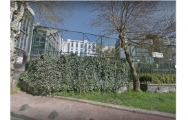 Beyoğlu'ndaki halı saha yurt mu olacak?