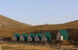 Gümüşhane'deki yayla evleri görenleri şaşırtıyor!