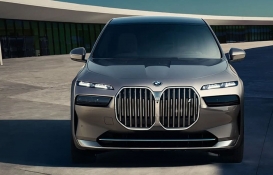 Lüks ve Konfor tek bünyede ortaya çıktı! Premium elektrikli sedan arayanlar BMW İ7 tam size göre! 