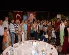 Hüseyin Aslan Karabağlar'da iftar yemeği verdi! 