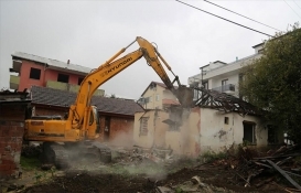 Kocaeli Valiliği'nden ağır hasarlı 26 bina için yıkım talimatı!