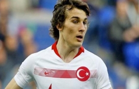 Futbolcu Çağlar Söyüncü stat yaptıracak!
