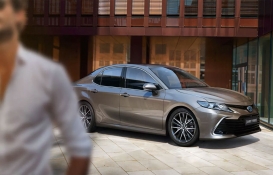Toyota'dan yaz sürprizi! Yeni Camry'ye özel ÖTV oranlı fiyatlar! Sakın kaçırmayın! İşte 16 Temmuz 2022 fiyat listesi