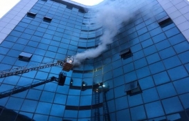 Şişli'de 17 katlı iş merkezinde yangın çıktı!