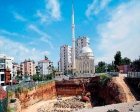 Antalya Muratpaşa'daki otel inşaatı cami duvarını çatlattı!