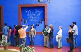 Frida Kahlo'nun evi 'Casa Azul' online geziye açıldı!