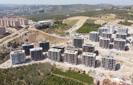 Deprem bölgesindeki 200 bin konutun yapımı son gaz devam ediyor!