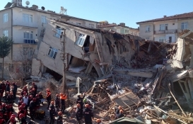 Elazığ'da hasar alıp yıkılan binaların en yenisi 45 yıllık! 