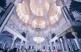 Üsküdar Belediyesi, borçlarına karşılık cami satıyor iddiası!