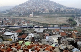 İzmir Aktepe ve Emrez mahallelerinde kentsel dönüşüm çıkmazı!