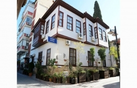 Kaleiçi'ndeki 200 yıllık tarihi konak butik otele dönüştü!