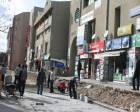 Erzincan'da Büyük Çarşı'nın önündeki kaldırımlar ve merdivenler yenileniyor!