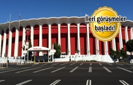 Ballmer, Clippers için 'The Forum'u satın almak istiyor! 