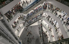 Uluslararası gayrimenkul şirketinden büyük hamle! 3 ayda 2 büyük AVM'yi sattı!