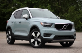 Güncel liste bu kez olay olur! 2023 model Volvo XC40'a bir gecede tam 303 bin 480 TL zam yaptı