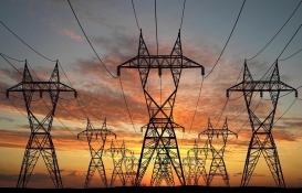Elektrikte büyük kriz kapıda! Zorunlu elektrik tüketimi masada...