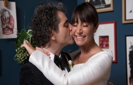 Sıla ve Hazer Amani Kilyos'ta ev bakıyor!