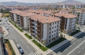 Elazığ'da 3 bin konut depremzedelere teslim edildi! 