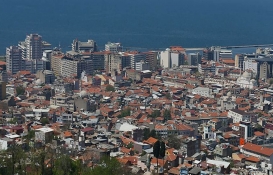 İzmir'in yüzde 70'inin dönüşüme ihtiyacı var! Uzmanlardan korkutan açıklama geldi!