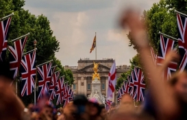 İngiltere ekonomisi yılın ilk çeyreğinde yüzde 0,1 büyüdü!