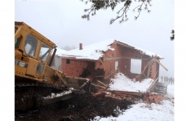 Samsun'daki 26 kaçak yapı yıkıldı!