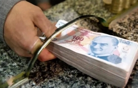 Binlerce kişi merakla bekliyordu! 2000 sonrası emeklilerin maaşına 1300 TL intibak zammı gelebilir